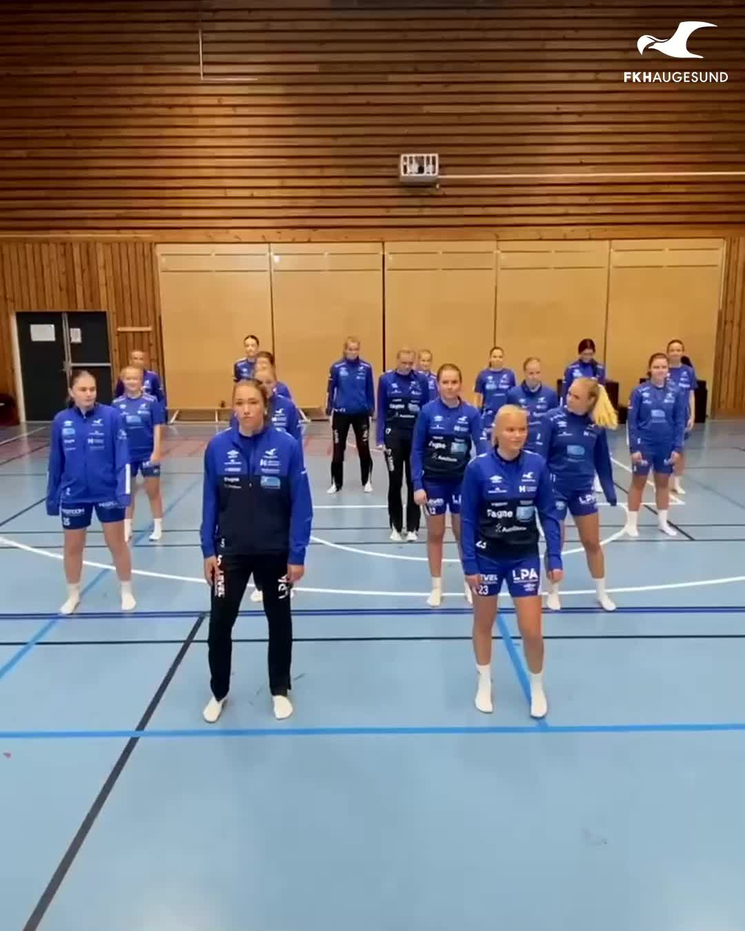 Jenteløftetdans (1)